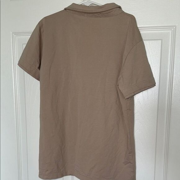 Boys short sleeves polo style ‘B’ initials tee NWOT - Picture 7 of 7